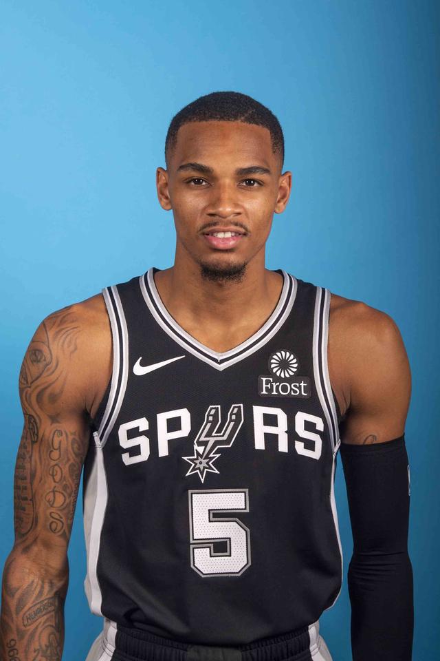 登场便吸引 登场便吸引