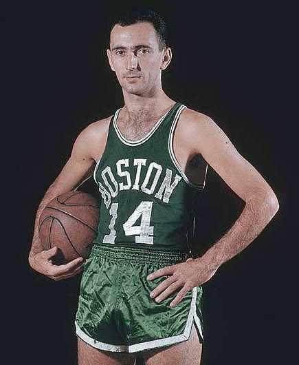 入了数名新 入了数名新