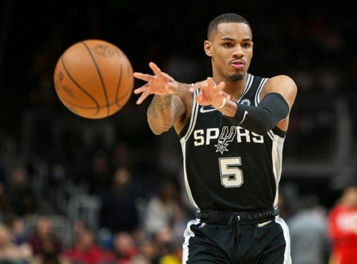 杆球迷纷纷 杆球迷纷纷