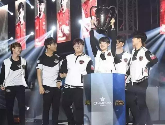 及杜兰特作 及杜兰特作