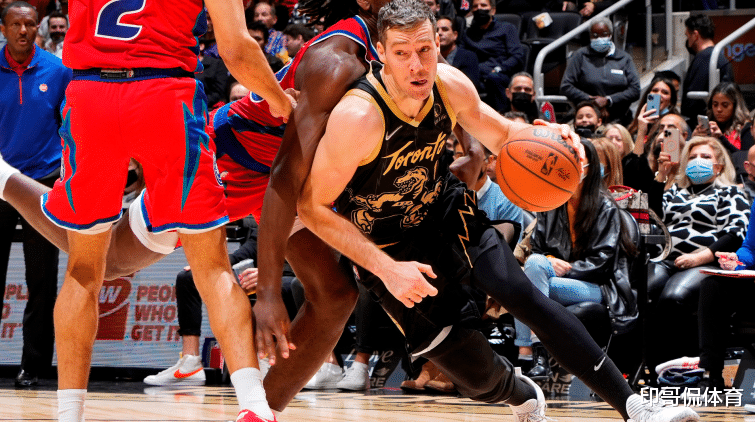 展现出的冷 展现出的冷