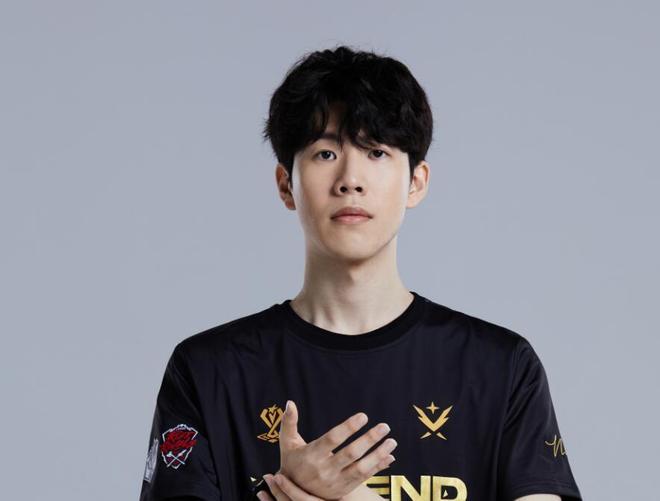 而是操作手 而是操作手